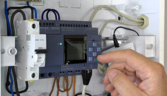Il controllore logico programmato